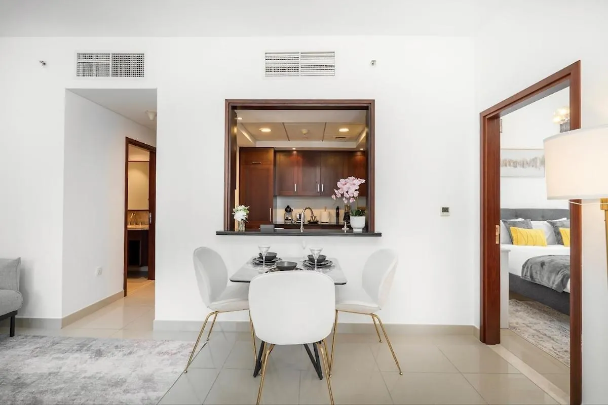 29 Boulevard By Emaar 1Br 4Min Walk To The Burj And Dubai Mall Apartment
